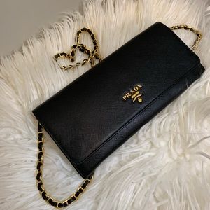 prada portafoglio tracolla